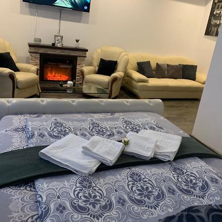 Seasons Apartments Brasov Luaran gambar